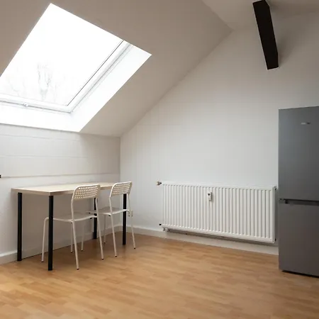 Apartment Einzelbetten, Waschmaschine, Ideal Fuer Gruppen