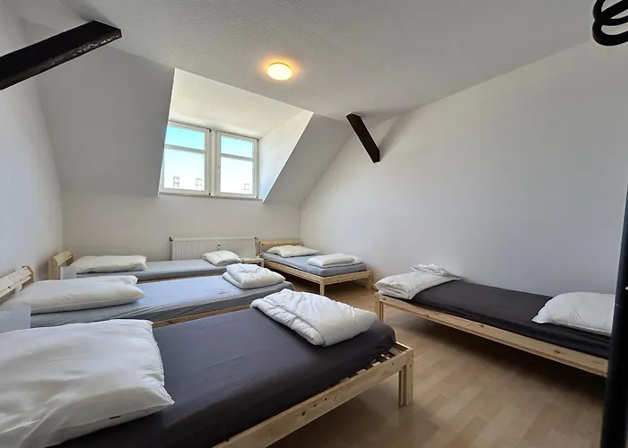 Einzelbetten, Waschmaschine, Ideal Fuer Gruppen * 켐니츠