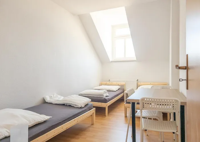 Einzelbetten, Waschmaschine, Ideal Fuer Gruppen 켐니츠