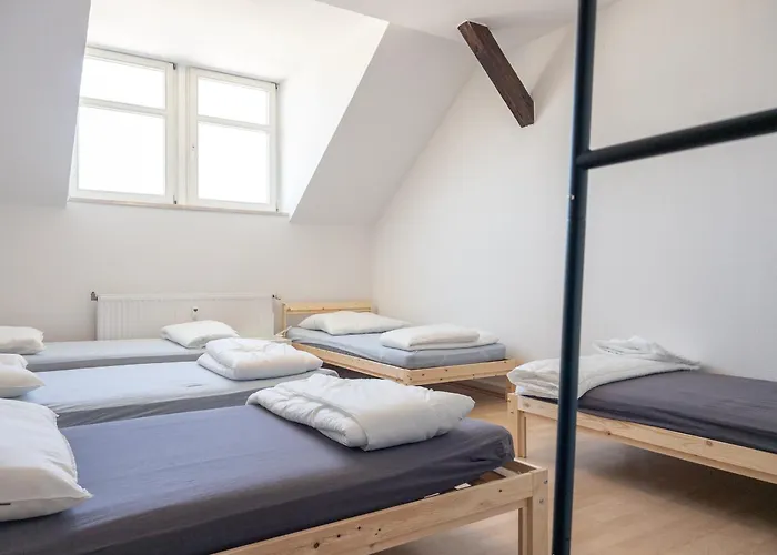 Einzelbetten, Waschmaschine, Ideal Fuer Gruppen 아파트 켐니츠